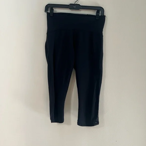 lululemon athletica Black Mesh Panel Leggings - Picture 5 of 11
